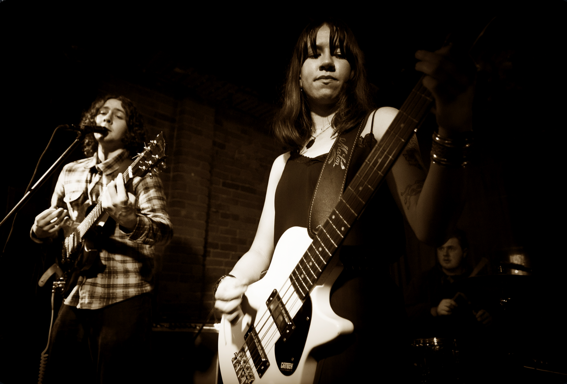 Chrome Gypsy – Single Launch